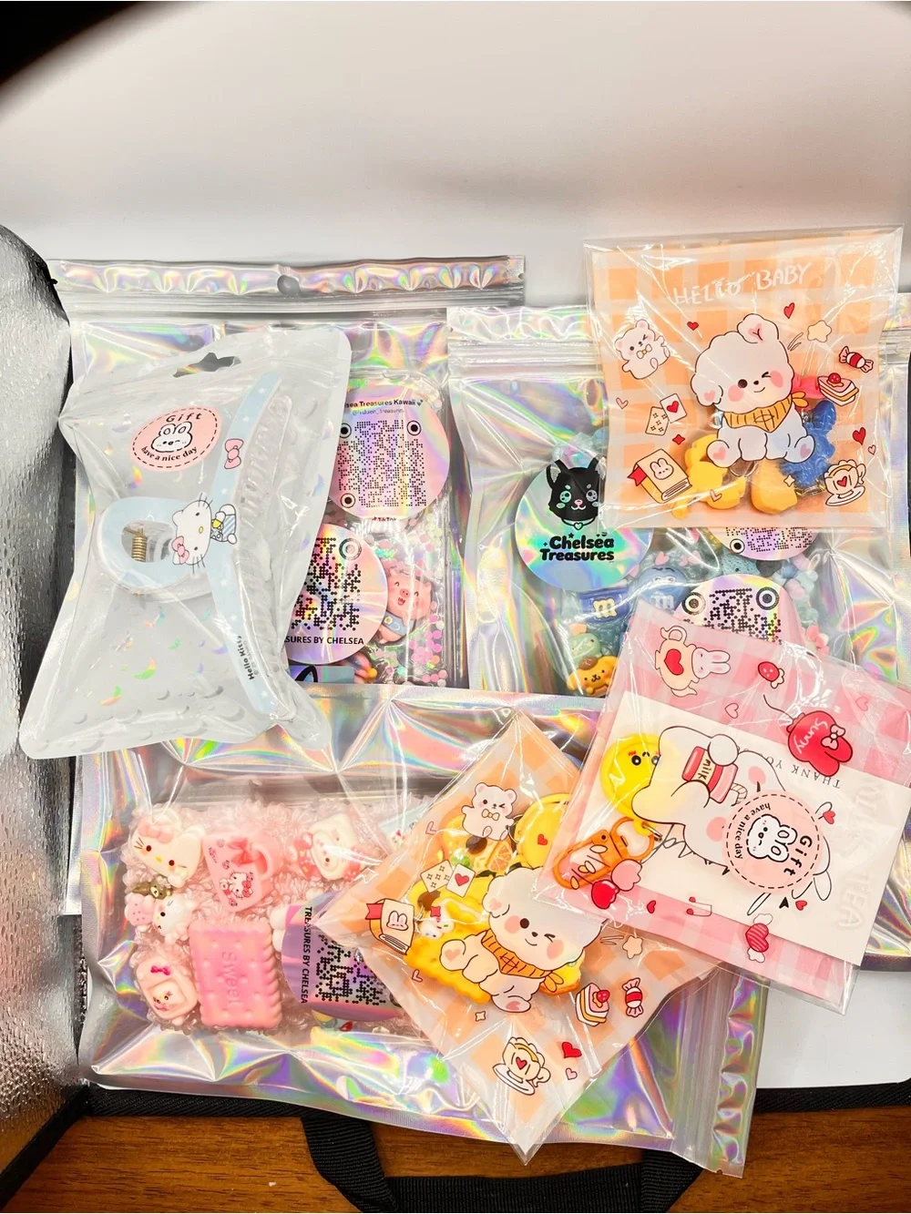 Customize your handmade phone case with me !!!